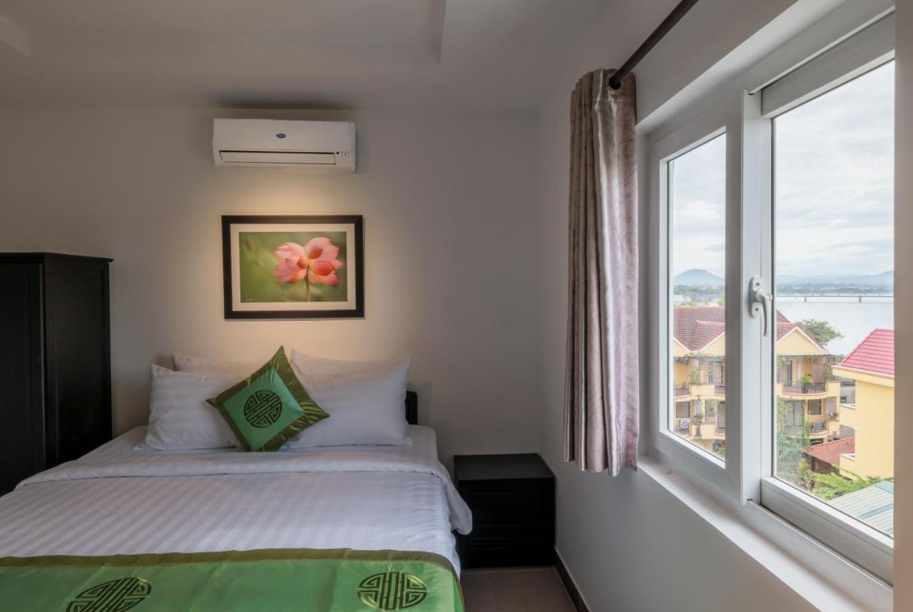 Charming Riverside Hotel هوي المظهر الخارجي الصورة