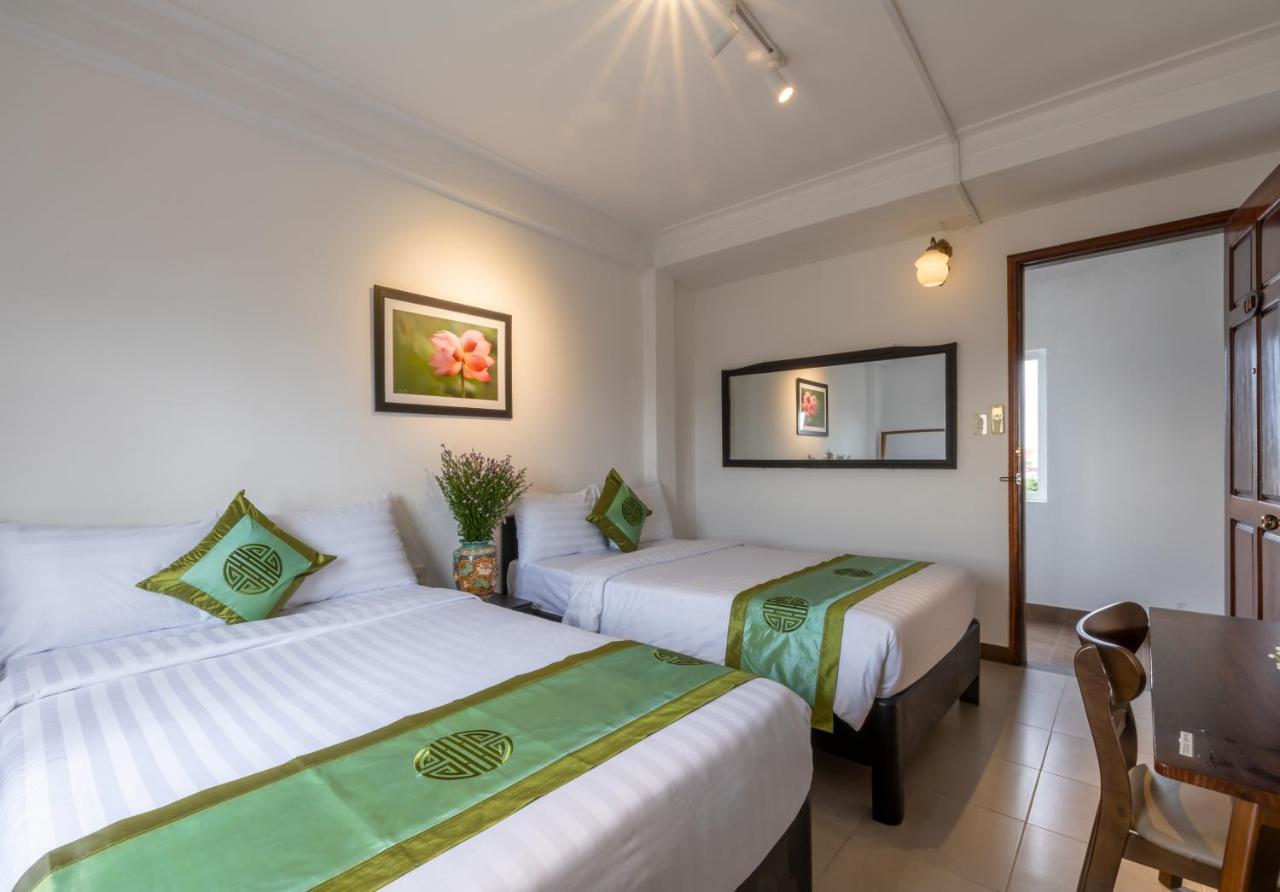 Charming Riverside Hotel هوي المظهر الخارجي الصورة