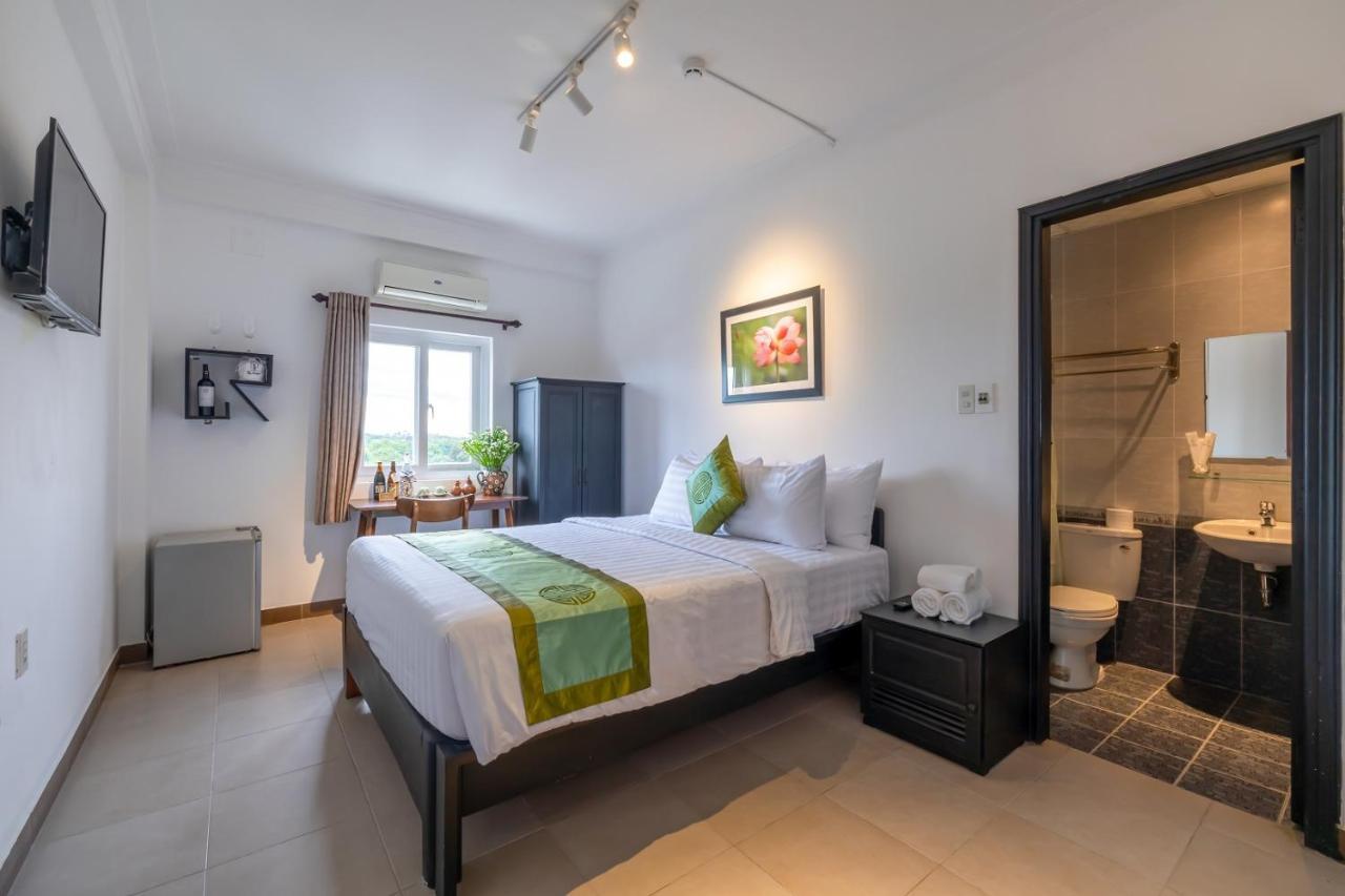 Charming Riverside Hotel هوي المظهر الخارجي الصورة
