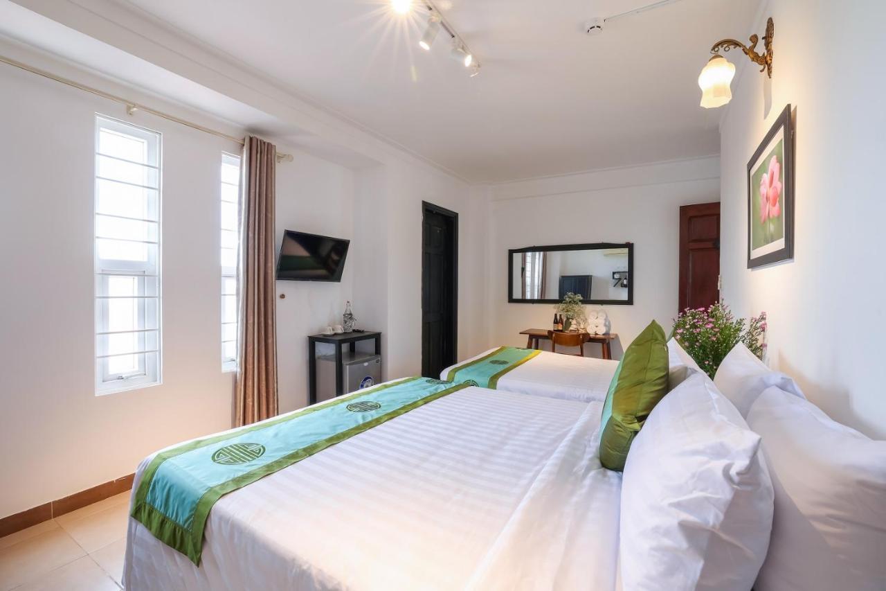 Charming Riverside Hotel هوي المظهر الخارجي الصورة