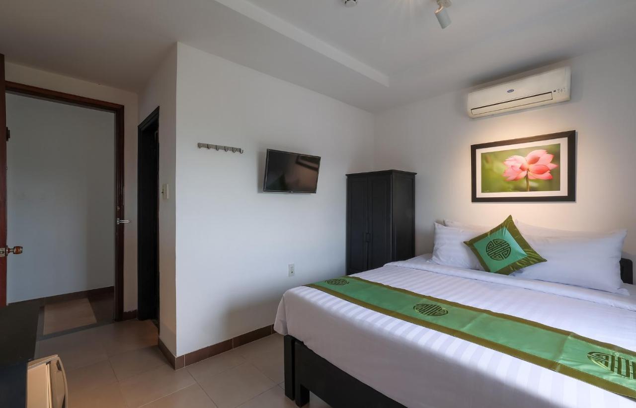 Charming Riverside Hotel هوي المظهر الخارجي الصورة