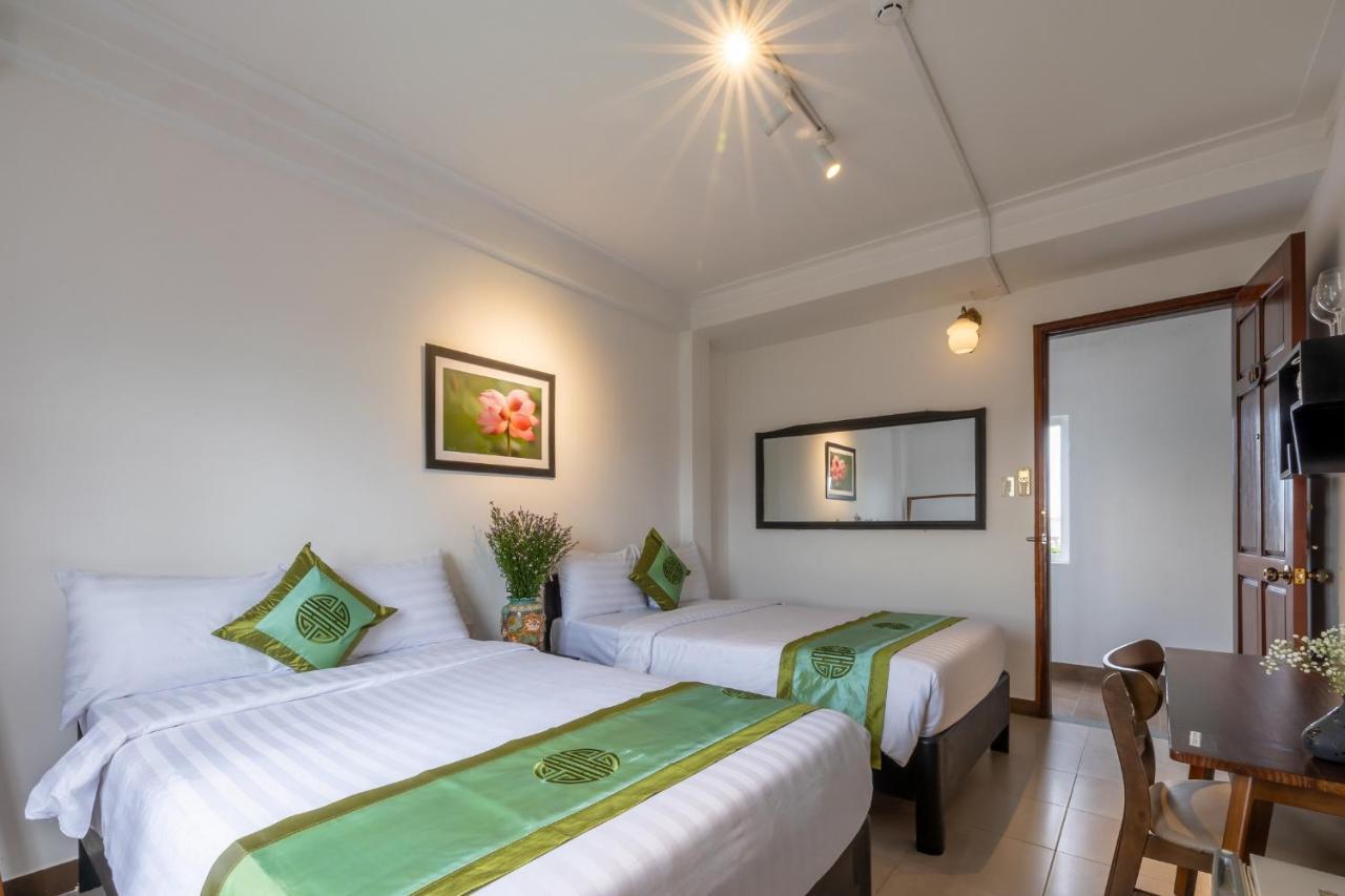 Charming Riverside Hotel هوي المظهر الخارجي الصورة